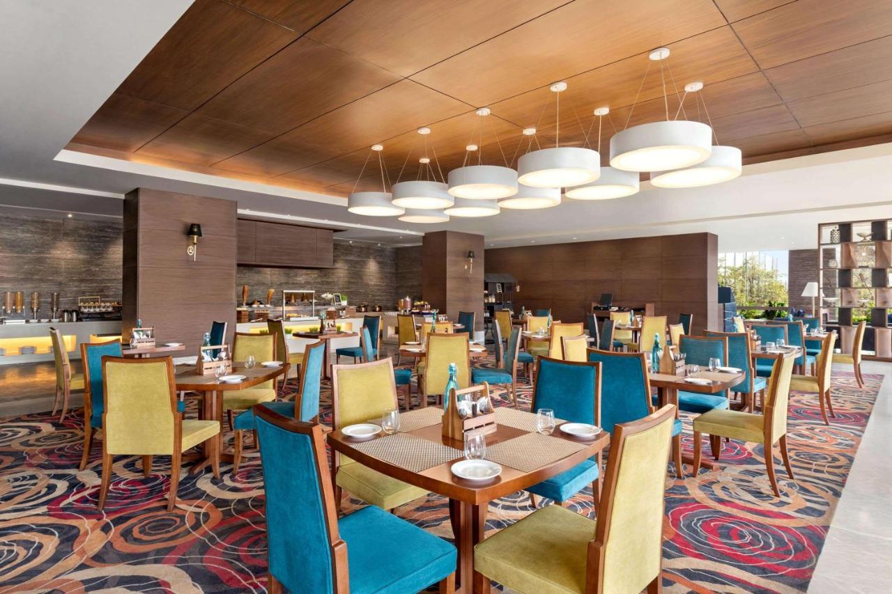 Wyndham Chandigarh Mohali Екстериор снимка